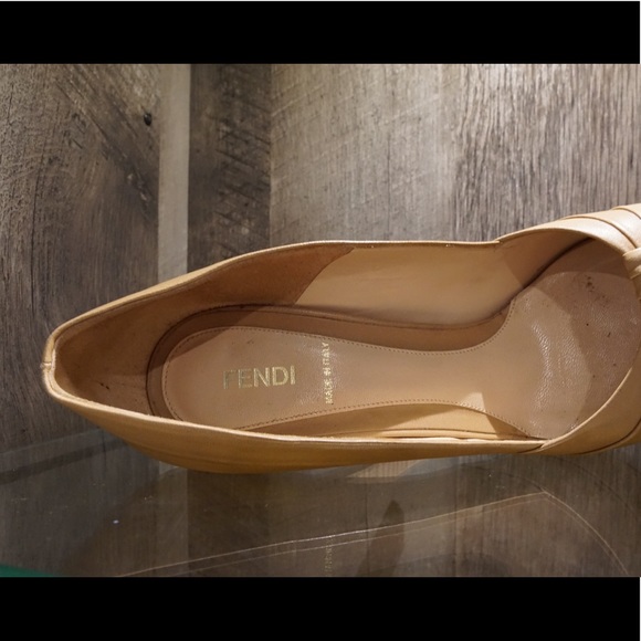 🌺🥀🌼💐HOST PICK! 🌸🌹🌷🌻♥️Fendi ruched leather heels 40 spuntata Napa nude - Picture 12 of 16